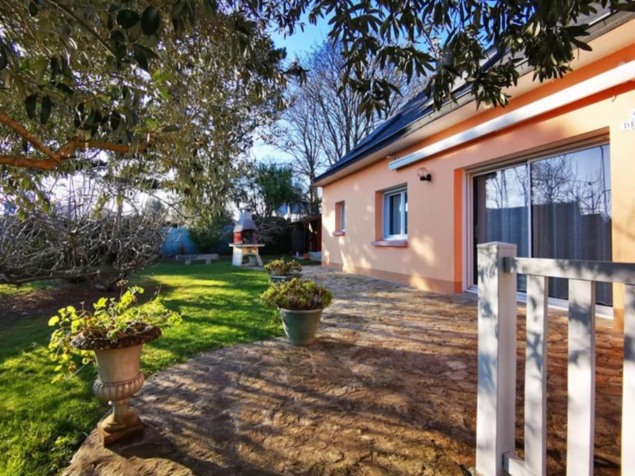 Kerlean, Plage Des Sables Blancs A 700M! Concarneau Exterior photo